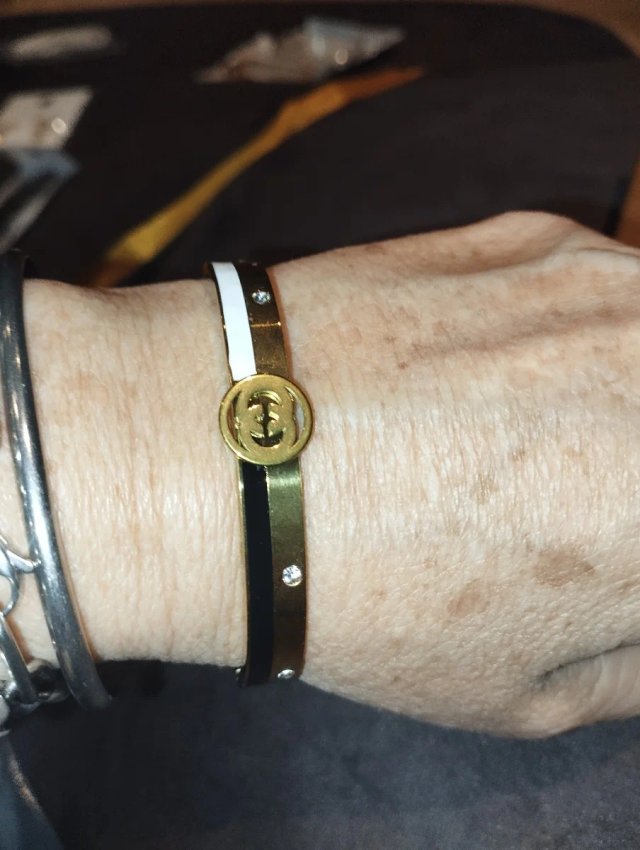 Pulsera inspirada en Gucci Dorada y Negra 19 cm