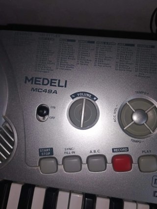 Teclado Digital Medeli MC49A