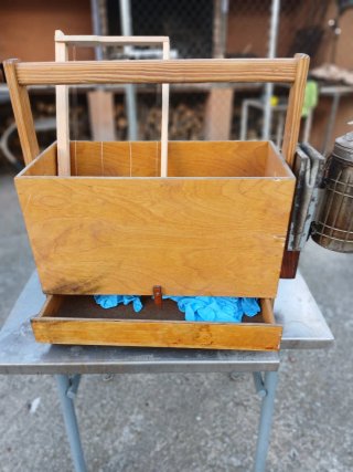Caja/Cesta de Apicultura Porta Cuadros