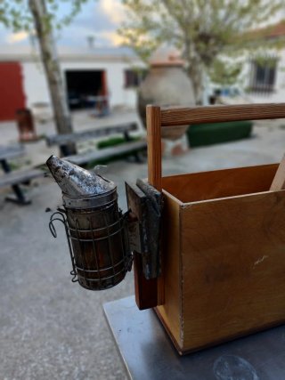 Caja/Cesta de Apicultura Porta Cuadros