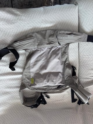 Mochila Portabebé Boba Air Gris