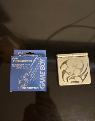 Game Boy Advance SP Edición Tribal Plata