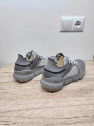 Salomon predict ra max gris 42 2/3