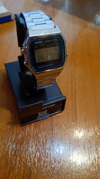 Reloj Deportivo Estudiante A158WA-1CR