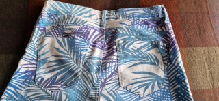 Pantalones con estampado tropical, talla 38