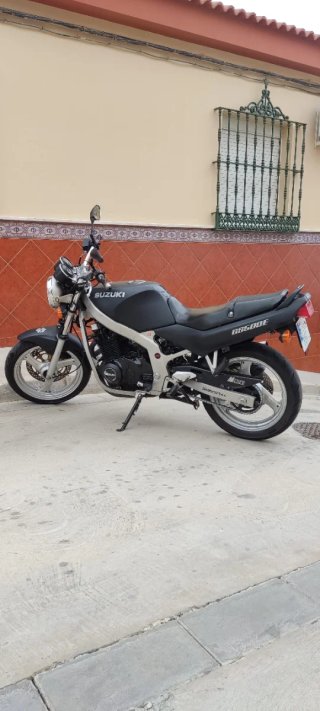 Suzuki GS500EN