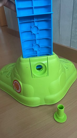 Canestro da basket per bambini con palla