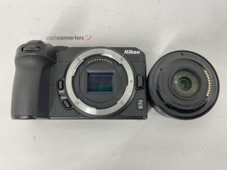 camara digital evil nikon z30 + 16-50 vr+ z dx 50-250mm