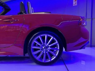 Fiat 124 Spider 1.4 Multiair Cabrio Lusso 103 kW (140 CV)