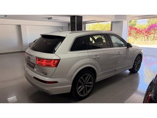 Audi Q7 sport 45 TDI quattro 170 kW (231 CV) tiptronic