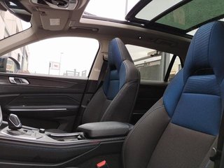 Lynk & Co 01 1.5 PHEV 192 kW (261 CV)