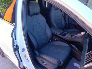 BYD Seal U DM-i Design 238 kW (324 CV)