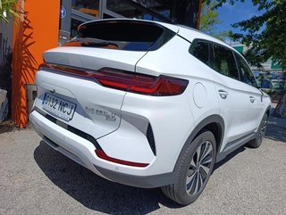 BYD Seal U DM-i Design 238 kW (324 CV)