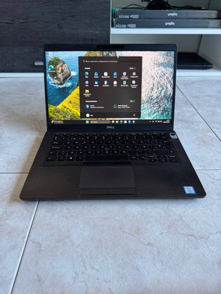 Ordenador portátil DELL I5 9 GENERACIÓN