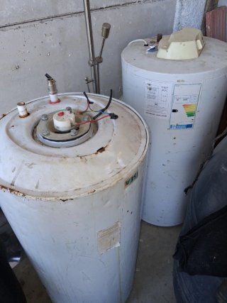 Termos Eléctricos 80L y 100L