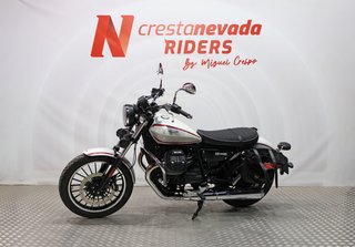 Moto Guzzi V9 ROAMER