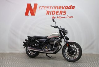 Moto Guzzi V9 ROAMER