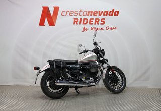 Moto Guzzi V9 ROAMER
