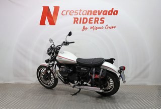 Moto Guzzi V9 ROAMER