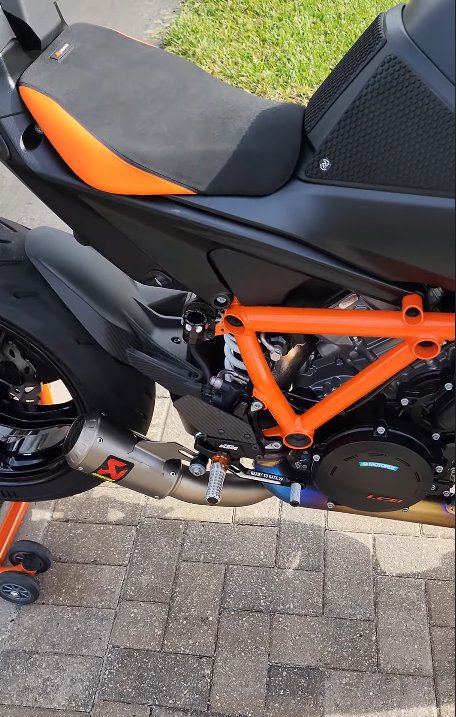 Escape completo KTM Duke 1050
