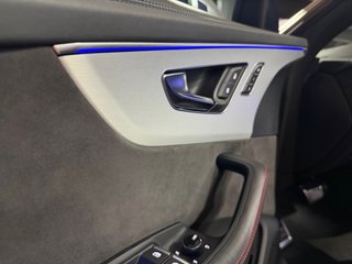Audi RS Q8 4.0 TFSI 600 quattro 2022