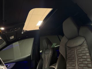 Audi RS Q8 4.0 TFSI 600 quattro 2022