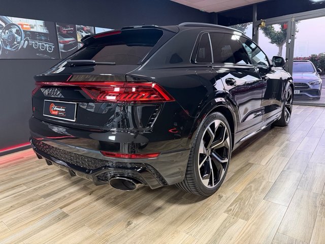 Audi RS Q8 4.0 TFSI 600 quattro 2022