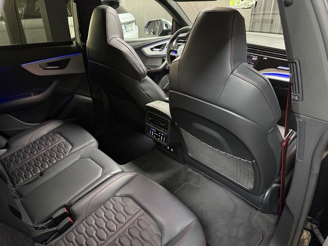 Audi RS Q8 4.0 TFSI 600 quattro 2022