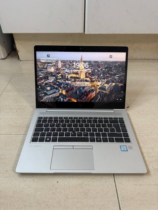 Ordenador portátil HP i5 8 Generación