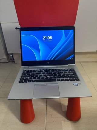 Ordenador portátil HP i5 8 Generación