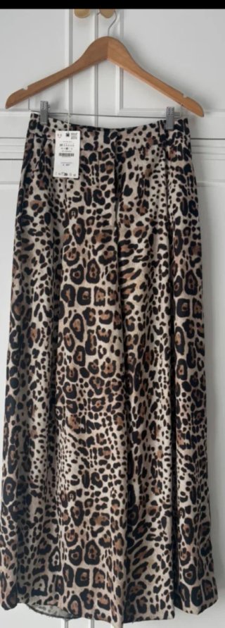 Pantalón ancho estampado leopardo