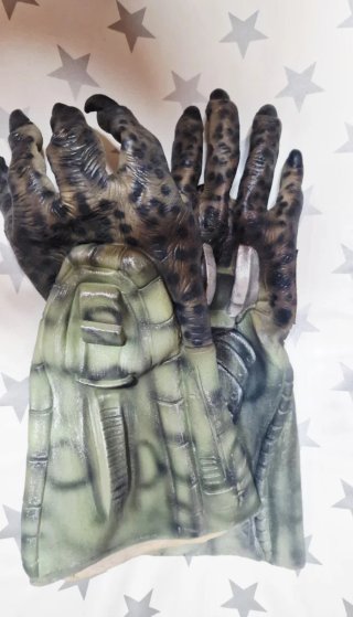 Guantes Depredador Rubies 2004 USA