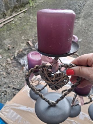 Portacandele con candele usate  viola 2 euro cad