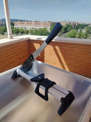 Guillotina para tarima sin usar