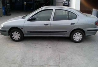 Motor arranque renault 2224711 megane i berl./