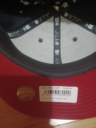 Gorra New Era 9FIFTY Snapback Negra y Roja