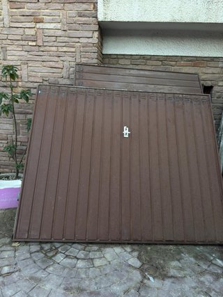 Puertas de garaje de hierro