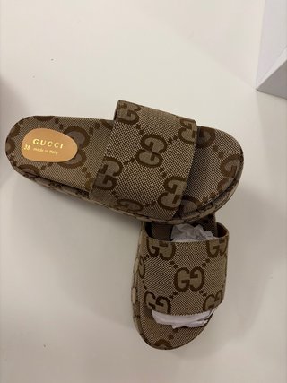 Sandalias Gucci Beige y Marrón