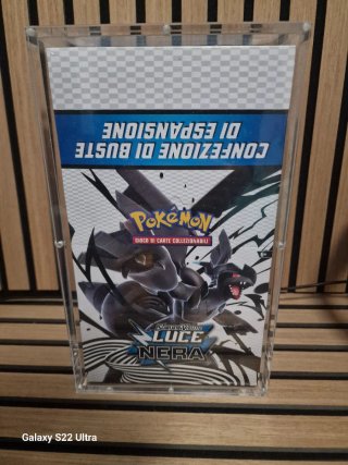 Pokemon Luce Nera Booster Box