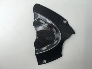 TAPA DE CADENA EN CARBONO PARA DUCATI DIAVEL 11-1
