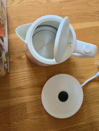 Hervidor Eléctrico Philips 1.7L Serie 3000.