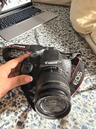 Canon EOS 2000D Cámara Digital