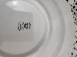 Juego de  platos con rosas
