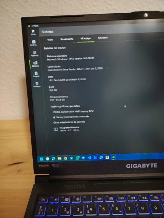 LAPTOP GAMING GIGABYTE - i7 13700H - RTX 4060 8GB