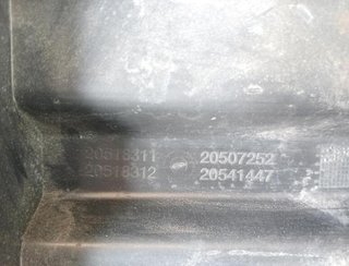 20541447 20507252 tapa bateria volvo fh 500 109695