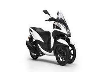 Piloto trasero yamaha tricity 125 . 29383