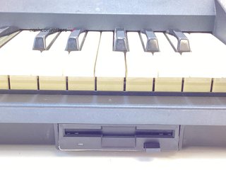 teclado electronico korg is50b