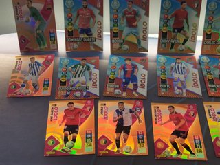 ADRENALYN , 20 cartas, IDOLOS y mas...año temporada: 2021 2022