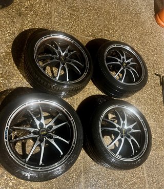 Llantas bmw  120x8 con neumáticos 90%