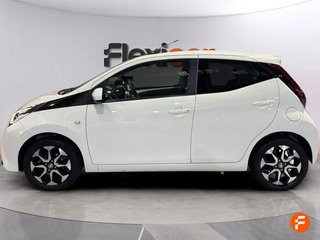 Toyota Aygo 1.0 70 x-play
